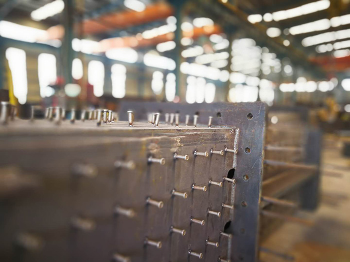 圓柱、箱型柱、十字形柱