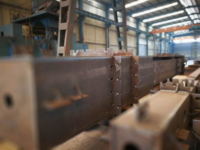 圓柱、箱型柱、十字形柱