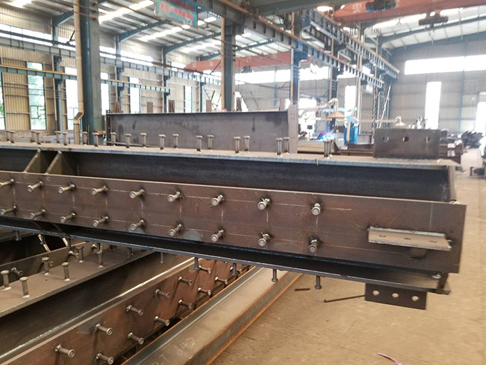 圓柱、箱型柱、十字形柱