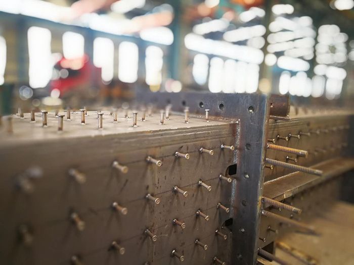 圓柱、箱型柱、十字形柱