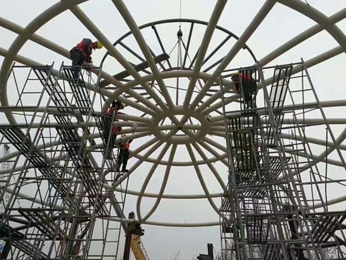 圓柱、箱型柱、十字形柱