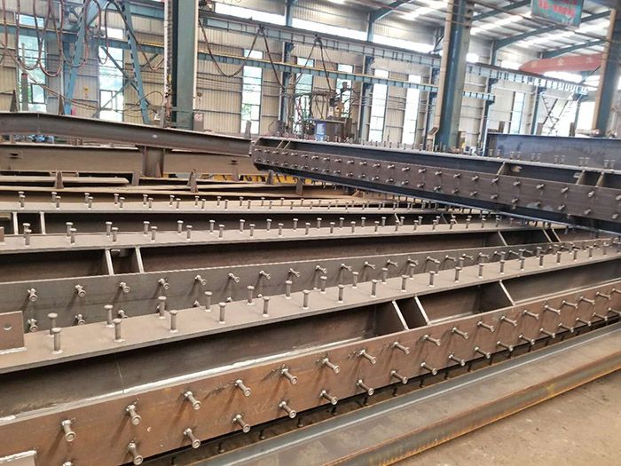 圓柱、箱型柱、十字形柱